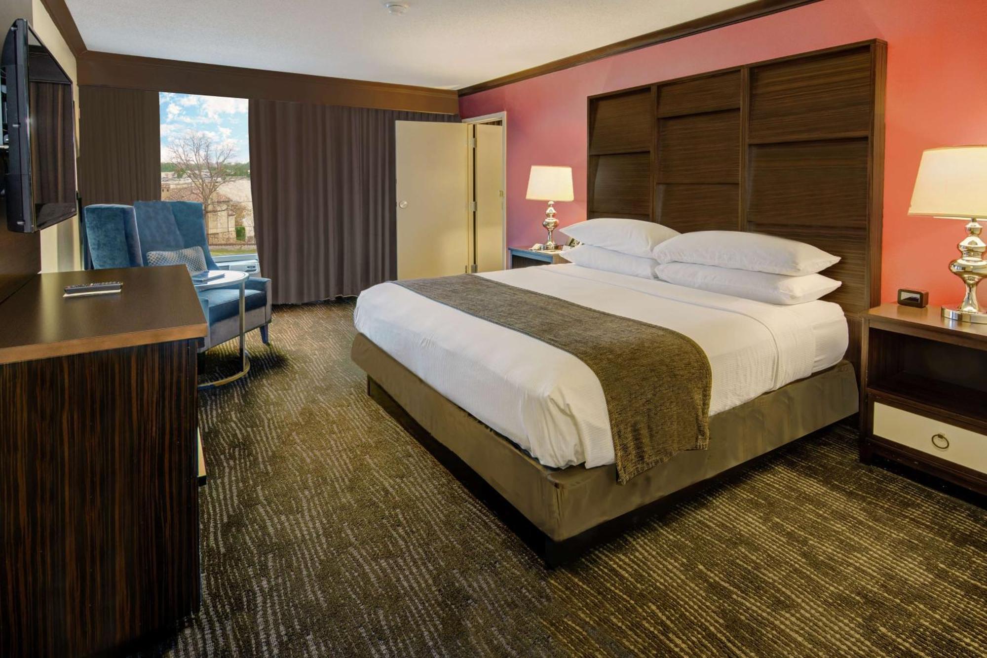 Doubletree By Hilton Decatur Riverfront Exteriör bild