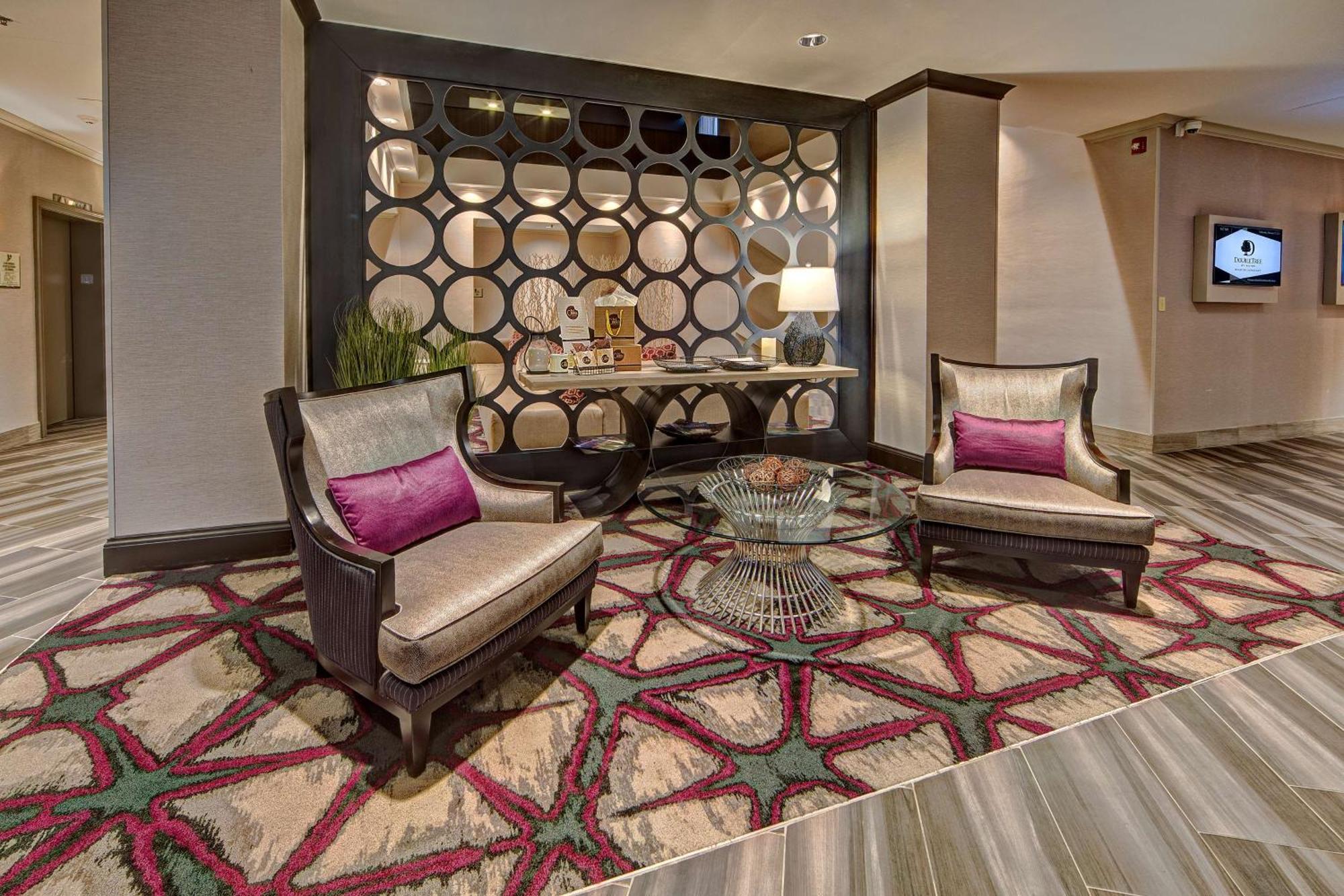 Doubletree By Hilton Decatur Riverfront Exteriör bild