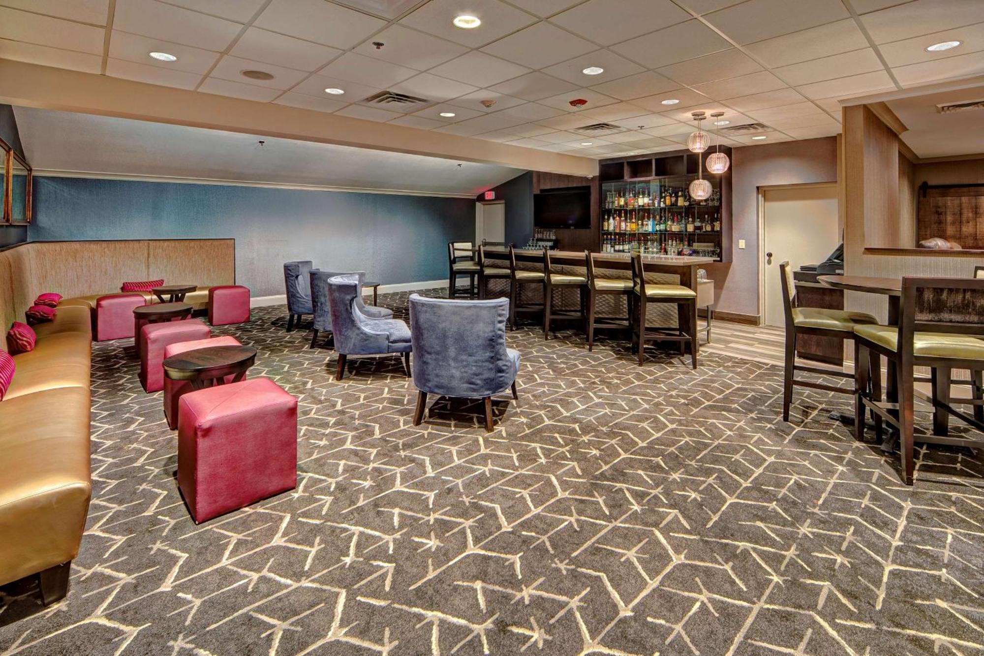Doubletree By Hilton Decatur Riverfront Exteriör bild