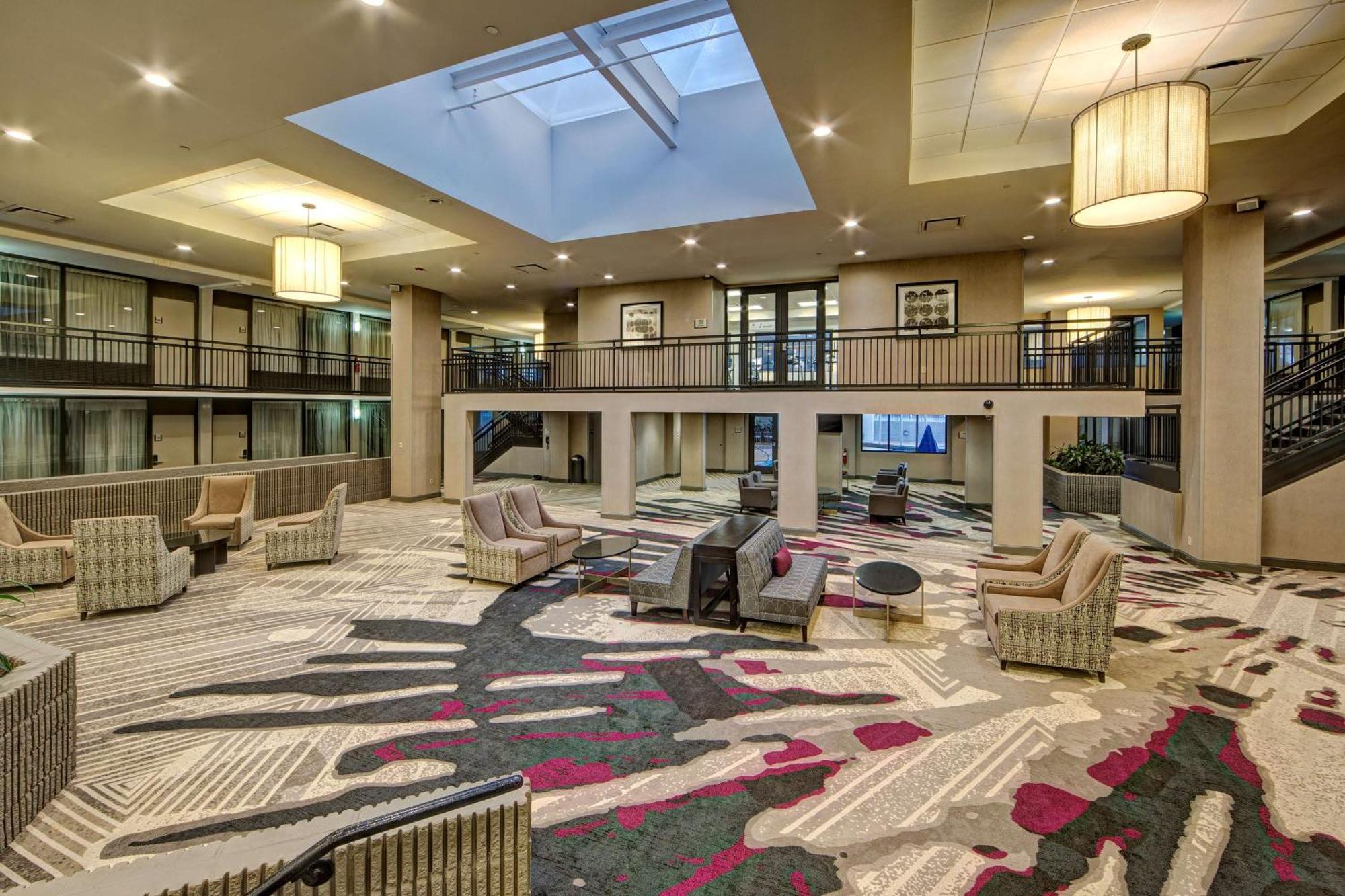 Doubletree By Hilton Decatur Riverfront Exteriör bild
